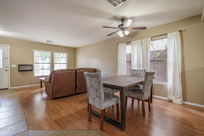 11830 Foothill Dr, Sun City, AZ 85373