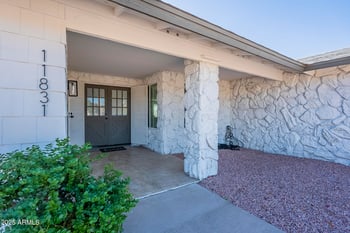 11831 Paiute St, Phoenix, AZ 85044