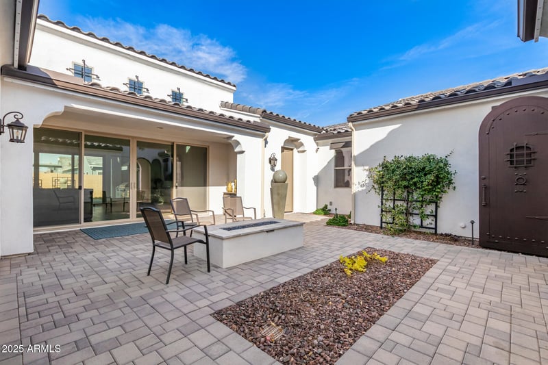 11835 Casa Dega Dr, Surprise, AZ 85388