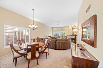 11837 40th Pl, Phoenix, AZ 85028