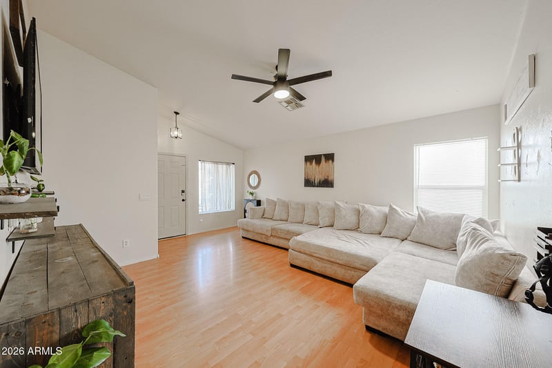 11837 Sunnyside Dr, El Mirage, AZ 85335
