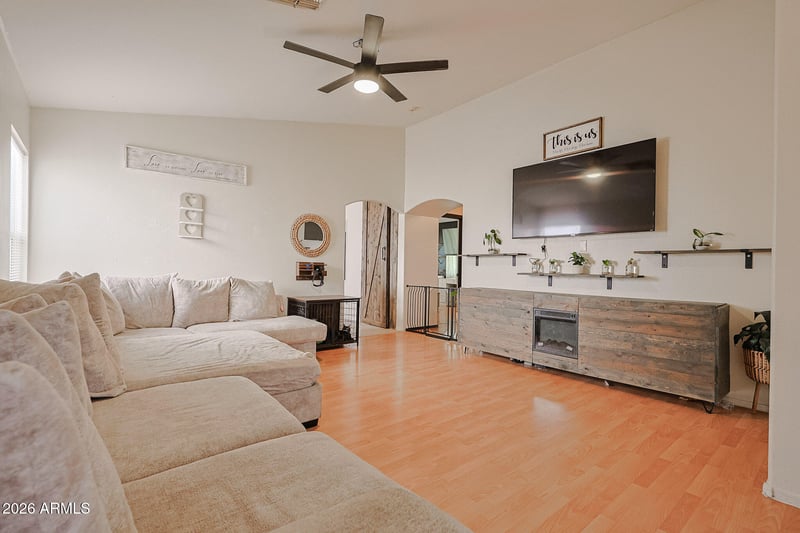 11837 Sunnyside Dr, El Mirage, AZ 85335