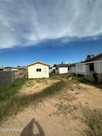 11840 49th Ave, Glendale, AZ 85304