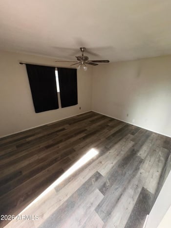 11840 49th Ave, Glendale, AZ 85304