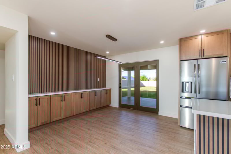 11841 24th St, Phoenix, AZ 85028