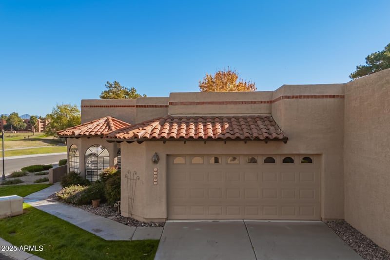 11845 40th Pl, Phoenix, AZ 85028