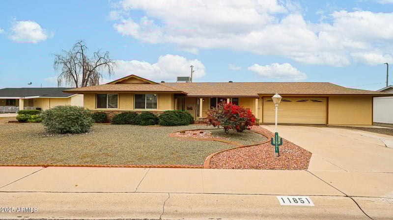 11851 Thunderbird Rd, Sun City, AZ 85351