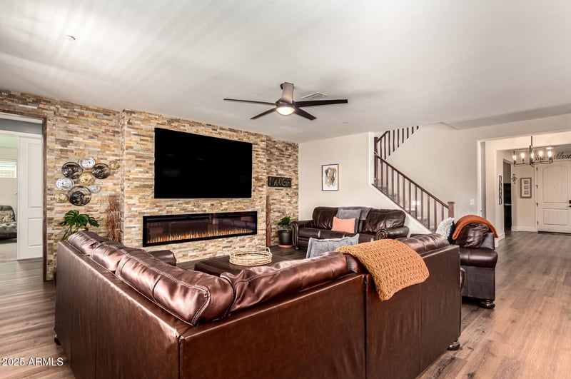 11853 Nadine Way, Peoria, AZ 85383
