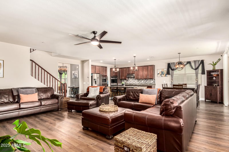 11853 Nadine Way, Peoria, AZ 85383