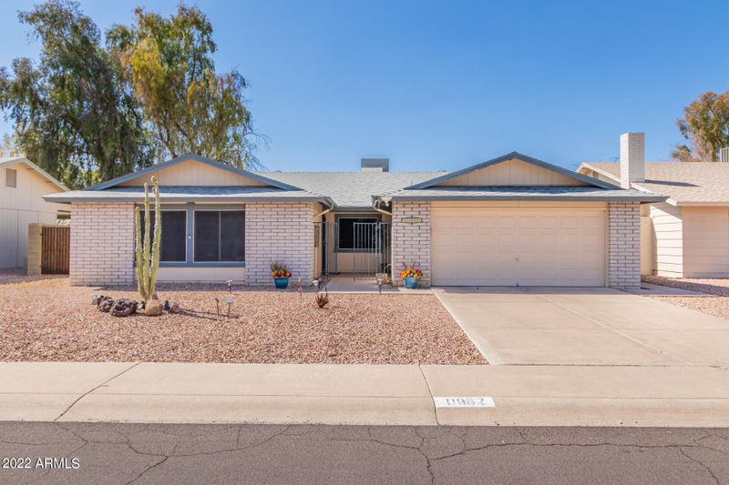 11862 S Half Moon Dr, Phoenix, AZ 85044