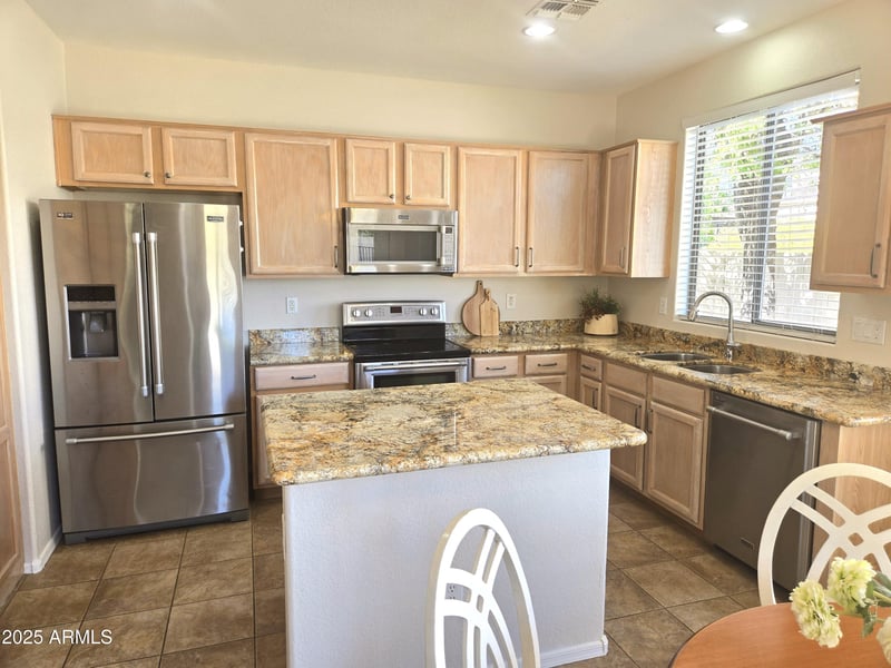 1187 Hazel St, Gilbert, AZ 85296