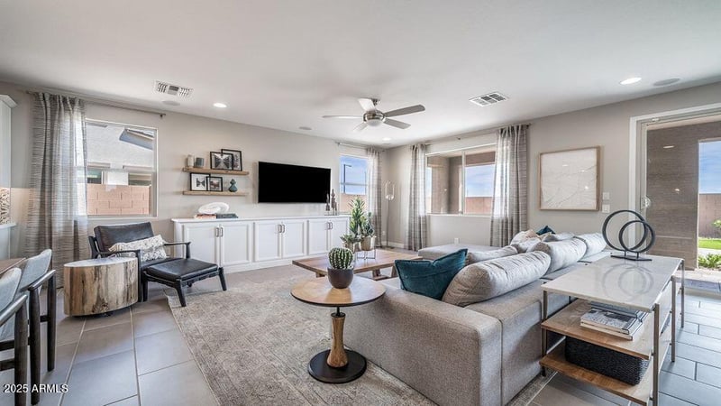 11881 169th Ave, Surprise, AZ 85388