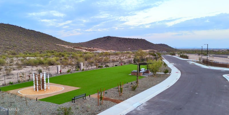 11886 Burnside Trl, Peoria, AZ 85383