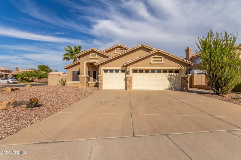 11891 84th Ln, Peoria, AZ 85345