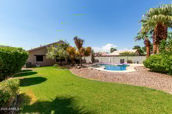 11891 84th Ln, Peoria, AZ 85345