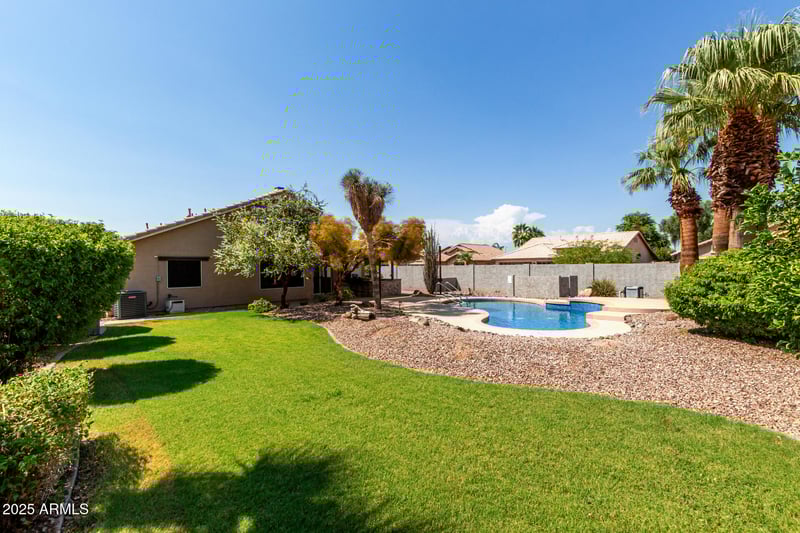11891 84th Ln, Peoria, AZ 85345