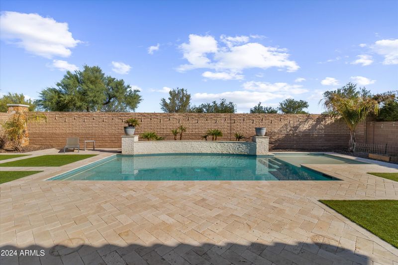 11896 W Lone Tree Trl, Peoria, AZ 85383