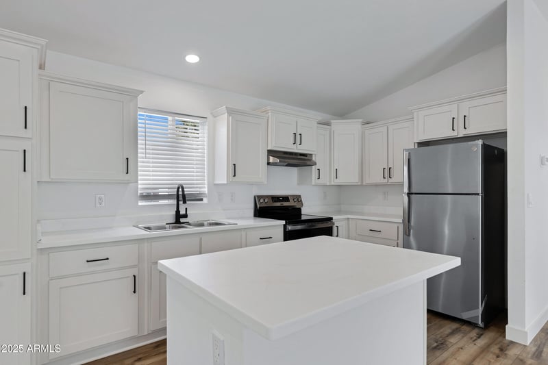 119 88th Pl, Mesa, AZ 85207