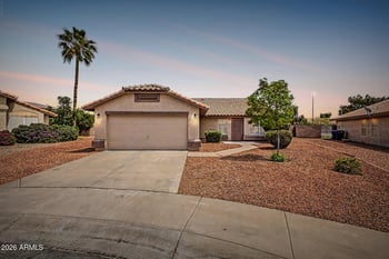 119 Comanche Dr, Chandler, AZ 85224