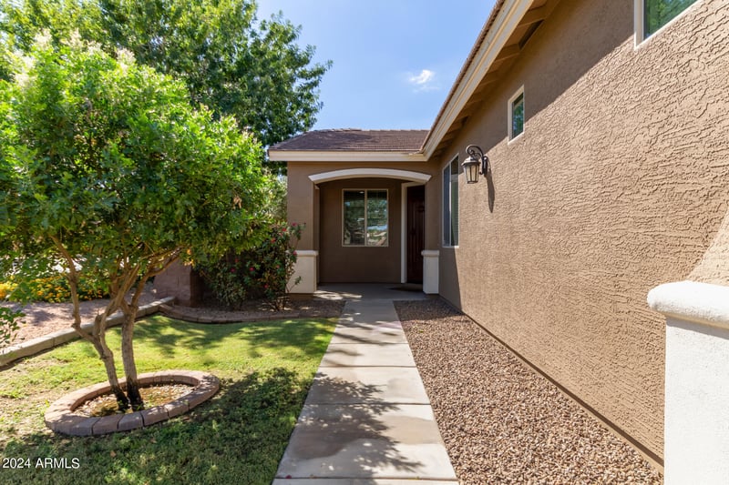 119 Leatherwood Ave, San Tan Valley, AZ 85140