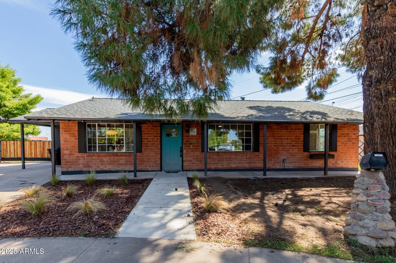 119 Linda Ln, Gilbert, AZ 85234