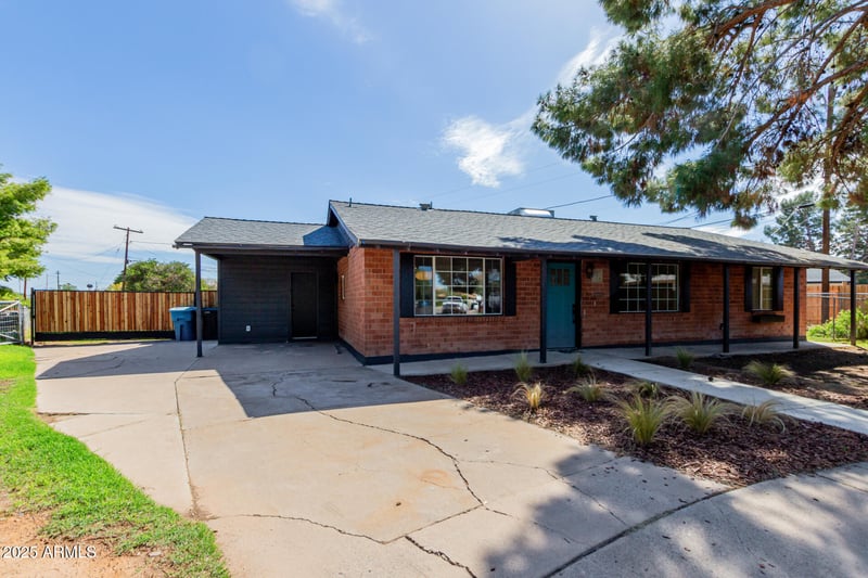 119 Linda Ln, Gilbert, AZ 85234