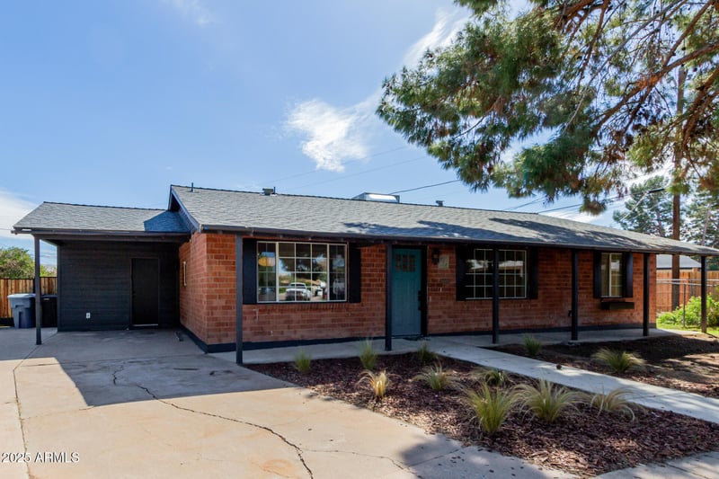 119 Linda Ln, Gilbert, AZ 85234