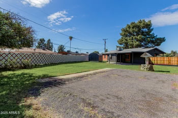 119 Linda Ln, Gilbert, AZ 85234