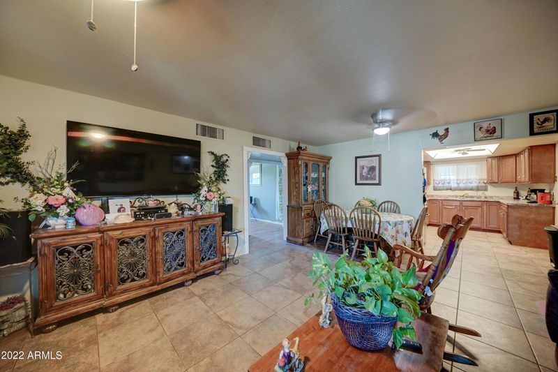 119 N 30th Dr, Phoenix, AZ 85009