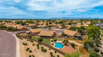119 Comanche Dr, Chandler, AZ 85224