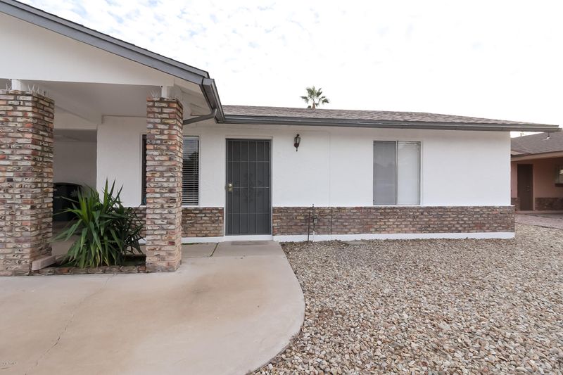 119 W Wagoner Rd, Phoenix, AZ 85023