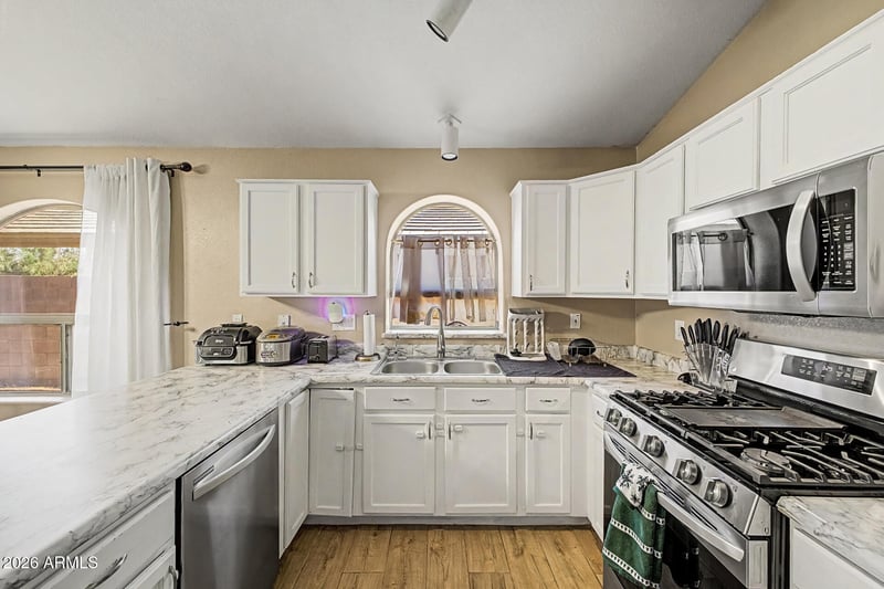 1191 159th Dr, Goodyear, AZ 85338