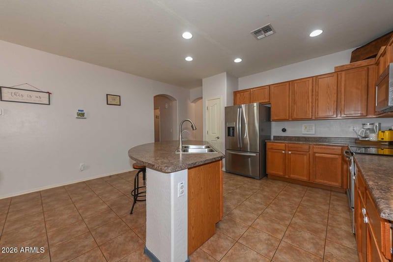 11929 Alvarado Rd, Avondale, AZ 85392