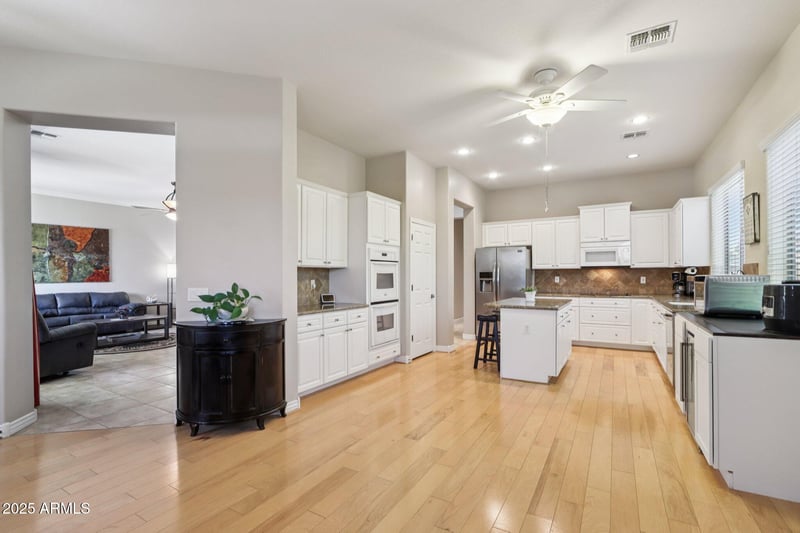 11931 Villa Chula Ln, Sun City, AZ 85373