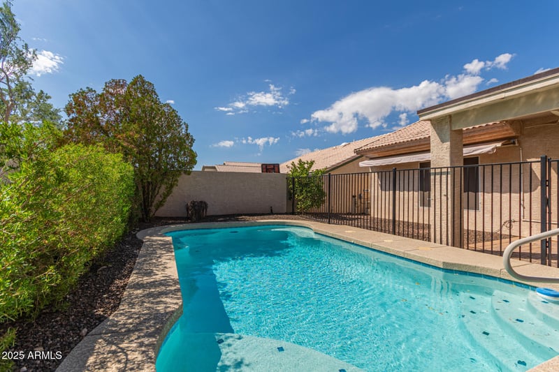 11933 Becker Ln, Scottsdale, AZ 85259