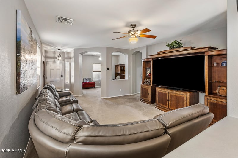 11933 Jefferson St, Avondale, AZ 85323