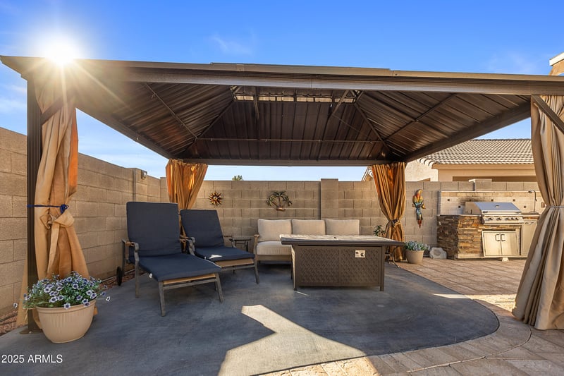 11933 Jefferson St, Avondale, AZ 85323