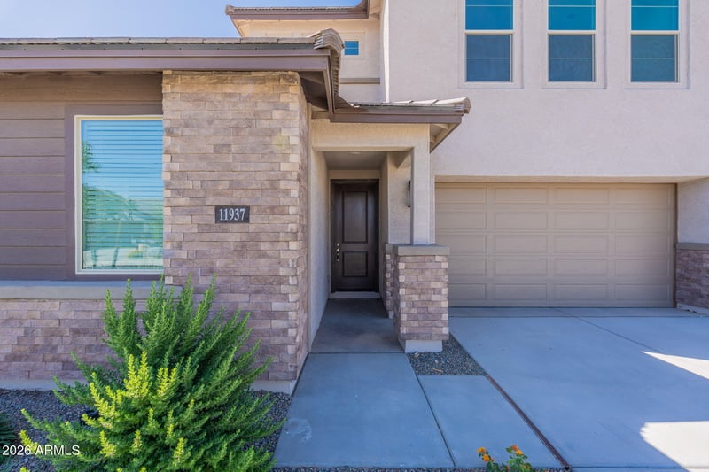 11937 W Luxton Ln, Avondale, AZ 85323