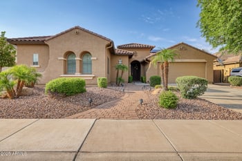 11948 Jessie Ln, Sun City, AZ 85373