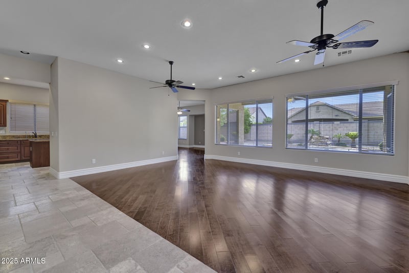 11948 Jessie Ln, Sun City, AZ 85373