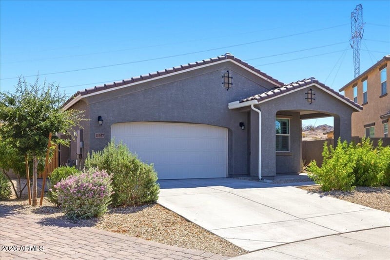 11957 S 172nd Ave, Goodyear, AZ 85338