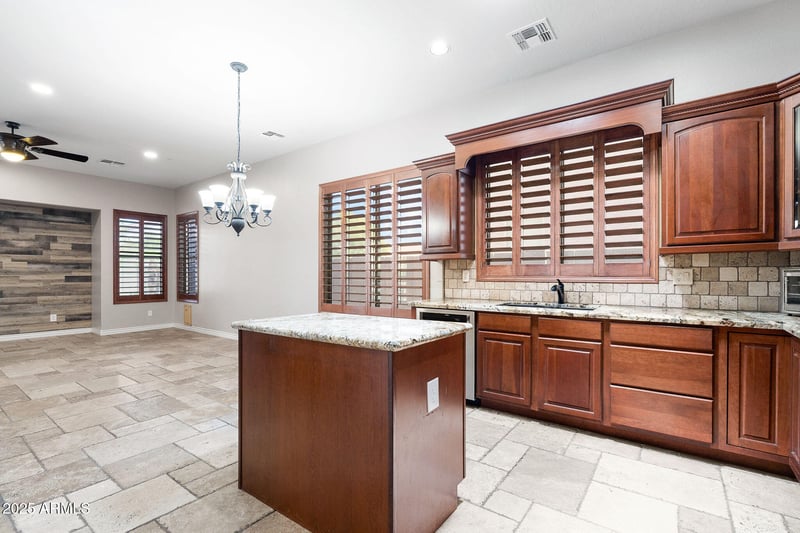 11958 Villa Chula Ln, Sun City, AZ 85373