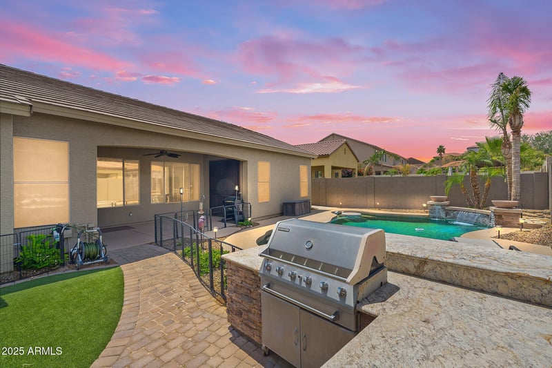 11958 W Villa Chula Ln, Sun City, AZ 85373