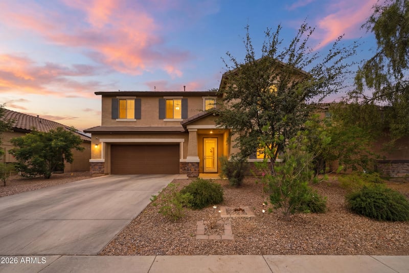 11959 Chase Ln, Avondale, AZ 85323