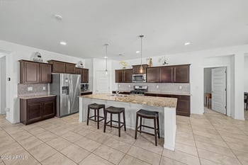 1196 Blue Ridge Dr, San Tan Valley, AZ 85140