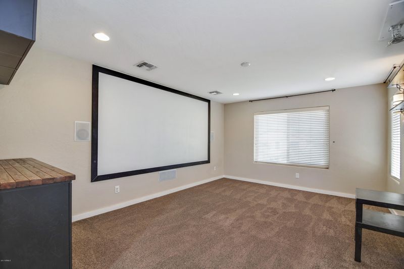 1196 W Vineyard Plains Dr, San Tan Valley, AZ 85143