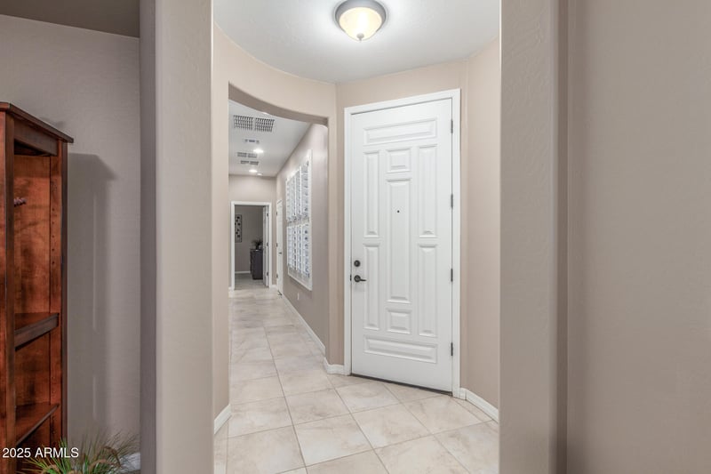 1197 Rolls Rd, San Tan Valley, AZ 85143