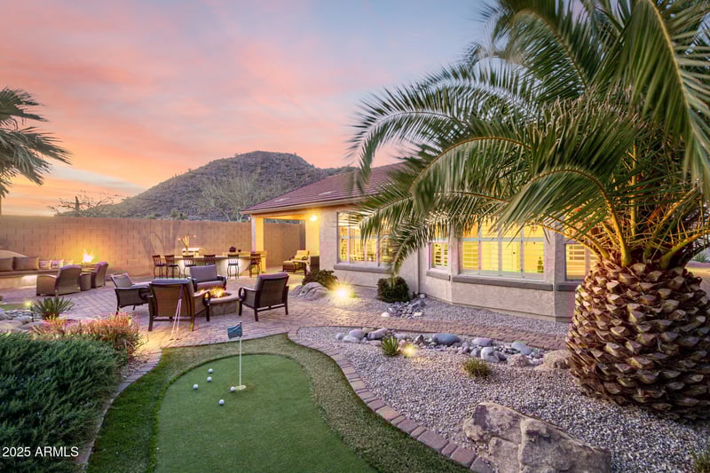 1197 Rolls Rd, San Tan Valley, AZ 85143