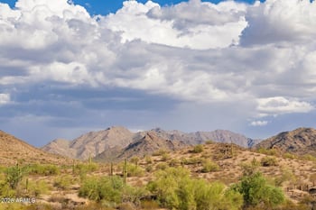 11977 173rd Ln, Goodyear, AZ 85338