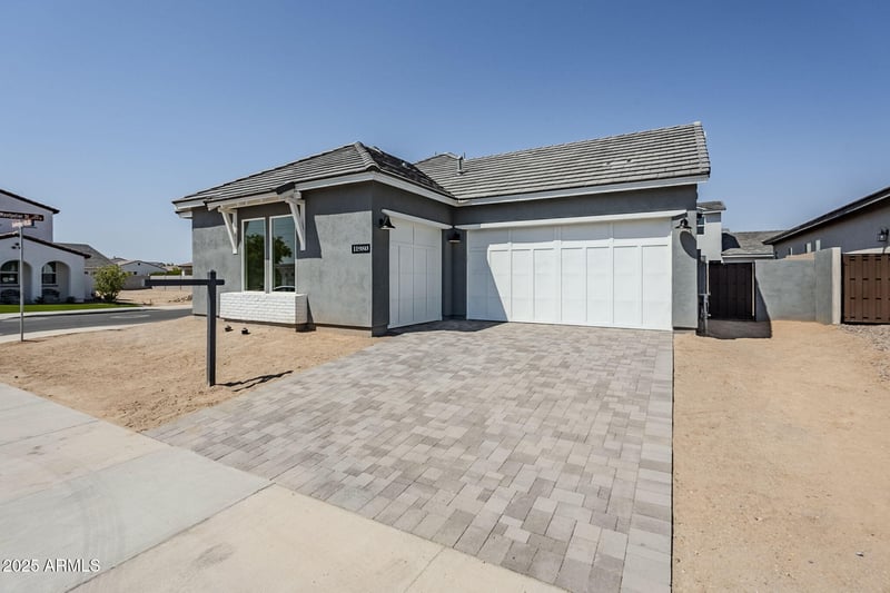 11980 Luckenbach St, Surprise, AZ 85388